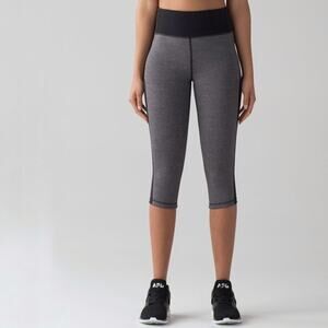 Lululemon Smooth Stride Crops Size 4 Heathered Black Running Leggings Athleisure